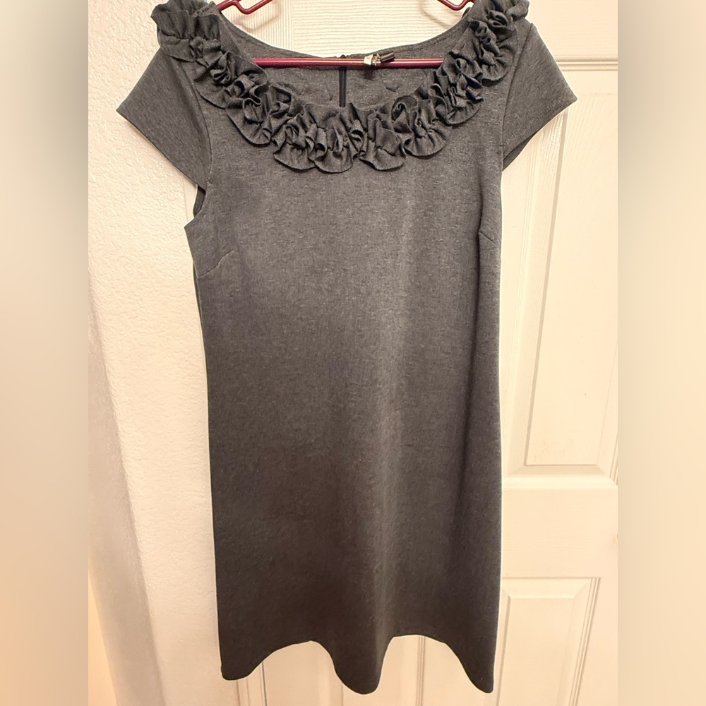 Adorable Women's Dark Gray Ruffle Neck Cap Sleeve Dress